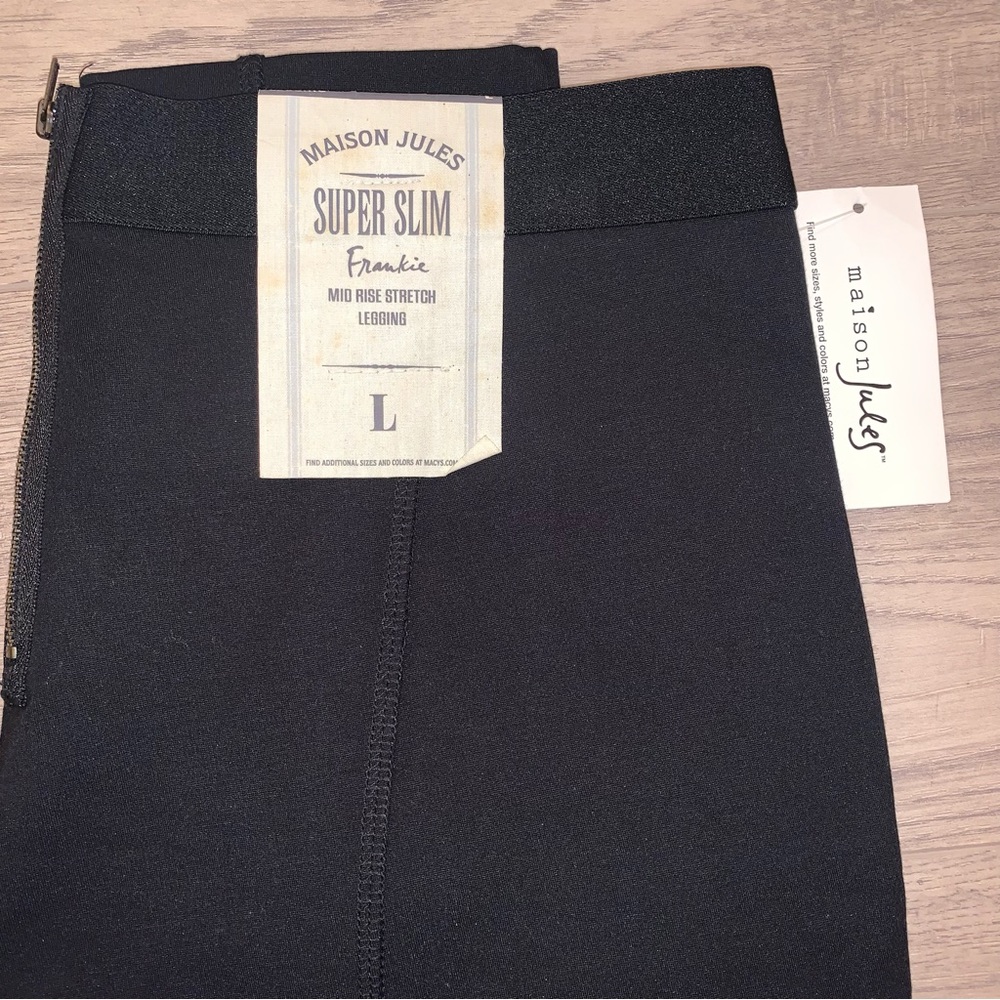 NWT classic black mid rise leggings size L